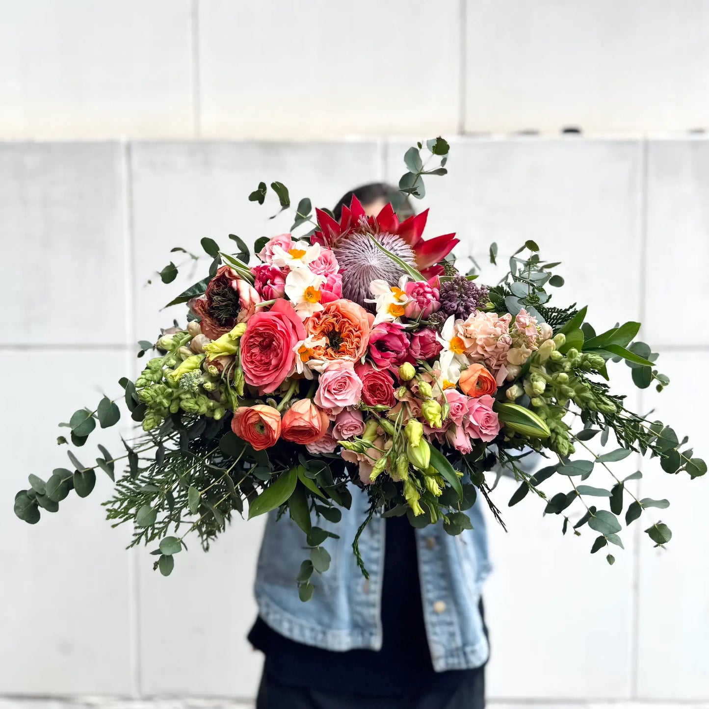Ramo de grande de flores de temporada de perfil de Florster